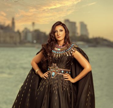 السوبرانو العالمية أميرة سليم تتألق في جلسة تصوير "ايزيس تعود من جديد"