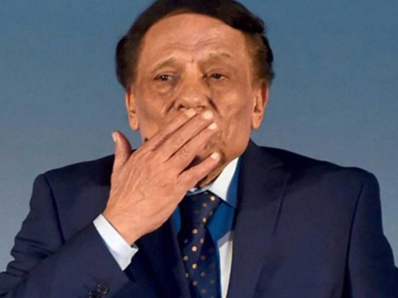 جديد الوضع الصحي لـ "الزعيم" عادل إمام