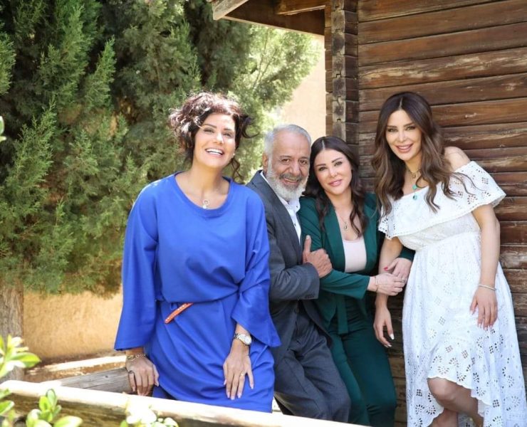 ثلاث زوجات لأيمن زيدان في "فيك آب" فمن هن؟