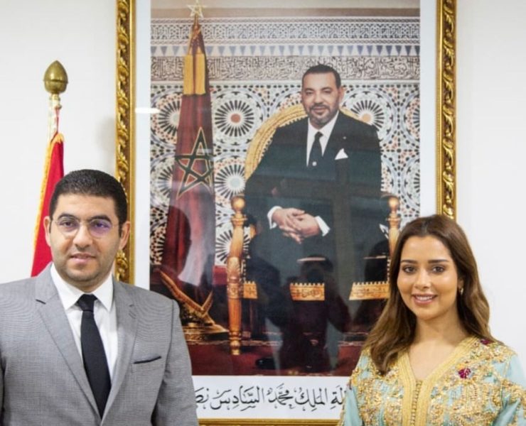 بقفطان مغربي.. بلقيس تلتقي وزير الثقافة مهدي بنسعيد