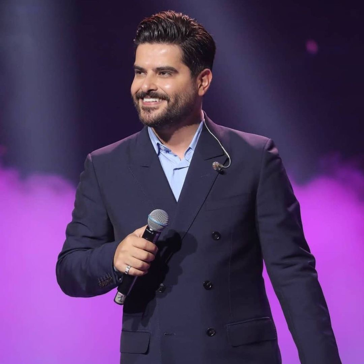 محمود نصر سفيراً.. وناصيف زيتون يتبرع لأطفال "sos”