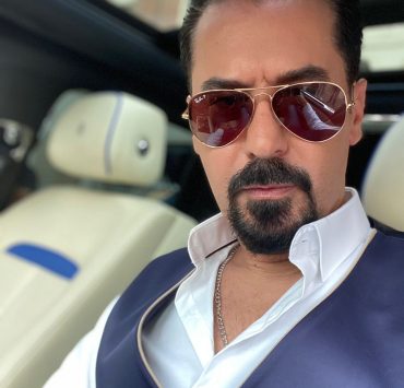 ميلاد يوسف يسعى وراء المال في " مفتاح الحب"