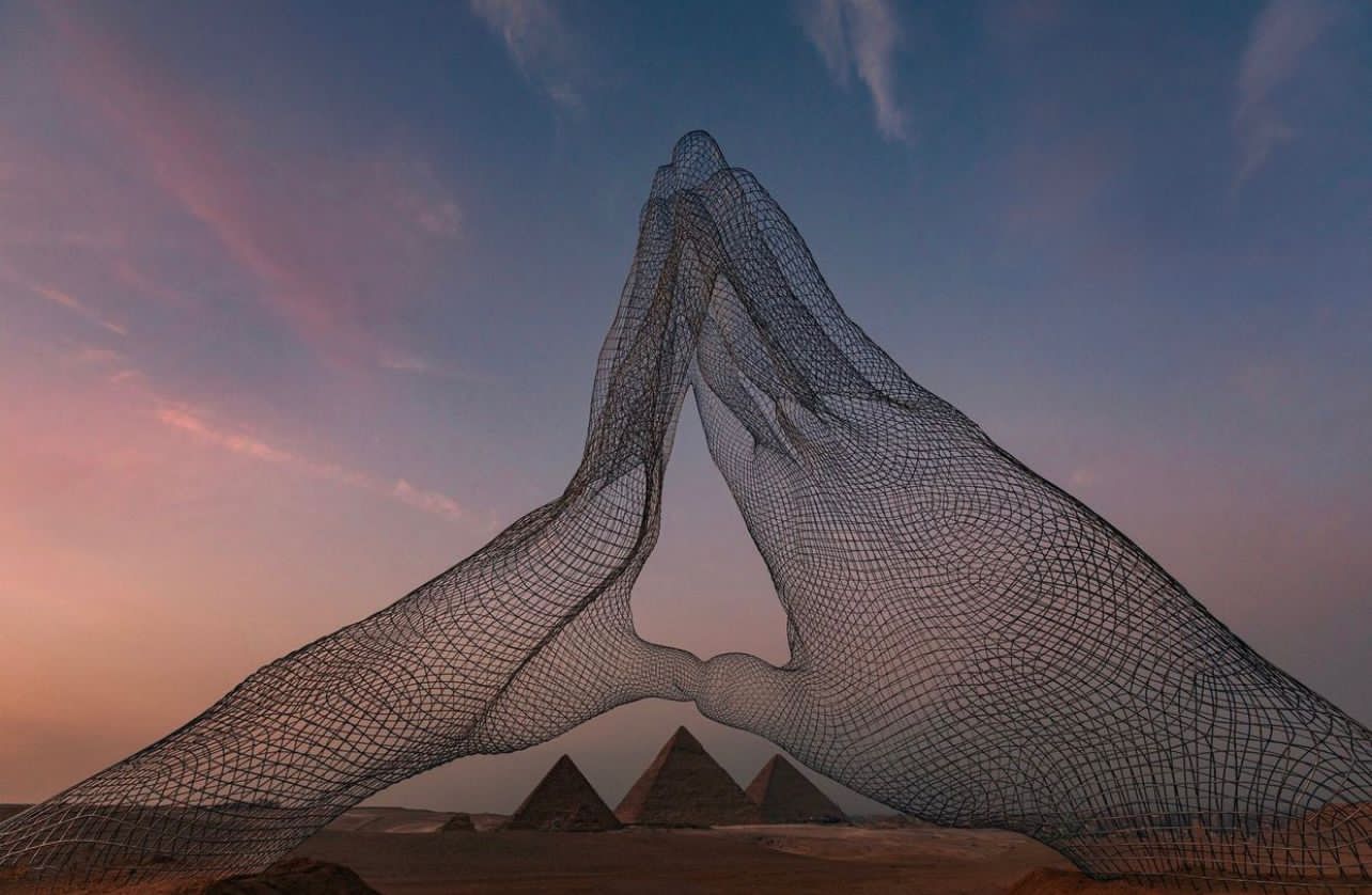 معرض "الأبد هو الآن" يجعل الفن في متناول كل مصري
