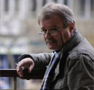 نوبة قلبية والآن خارج المستشفى: تفاصيل الحالة الصحية لعبد اللطيف عبد الحميد