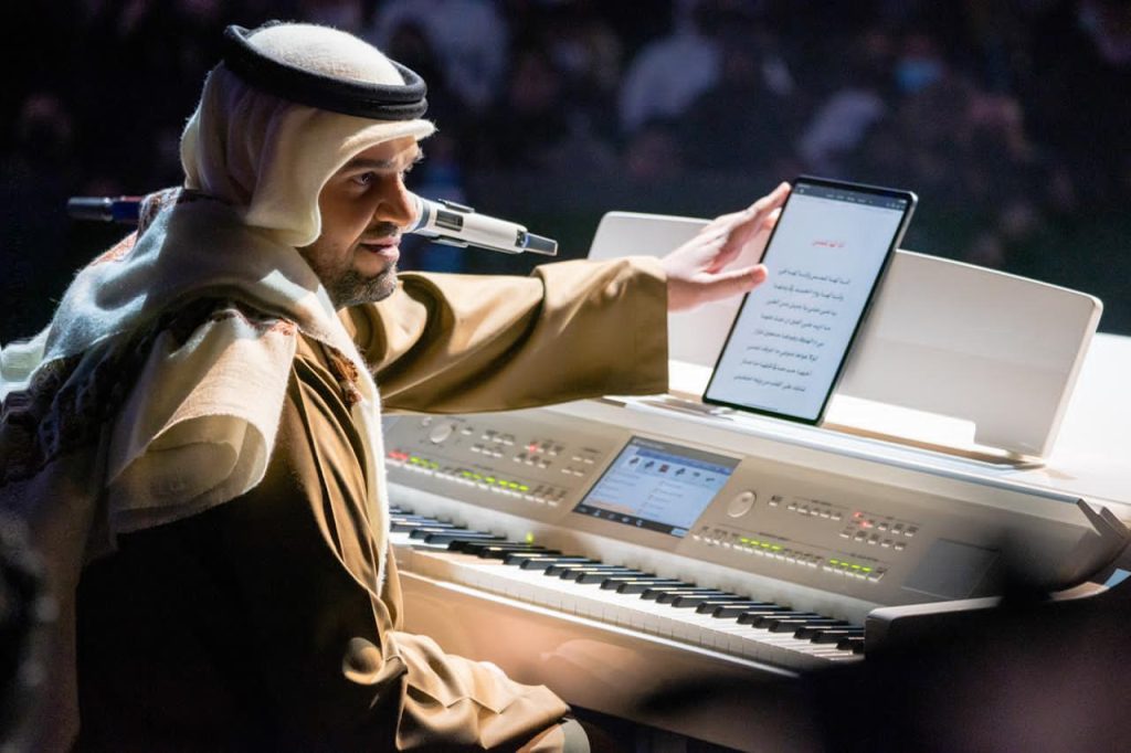 حسين الجسمي يستقبل العام الجديد 2022 في أبوظبي بأمنيات المحبة والسلام حسين الجسمي يستقبل العام الجديد 2022 في أبوظبي بأمنيات المحبة والسلام