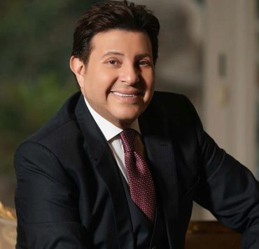 هاني شاكر: ينفي تنازله عن الجنسية المصرية