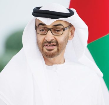 محمد بن زايد يهنئ خادم الحرمين وولي العهد والشعب السعودي بمناسبة "يوم التأسيس"