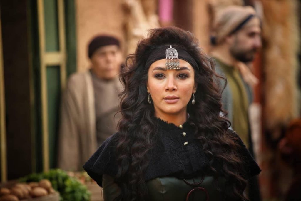 الصور الأولى لـ “ذئاب الليل” والممثلون يظهرون بأشكال غريبة