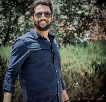 "الحجرة" يجمع محمد الأحمد وعمار شلق في تجربة جديدة