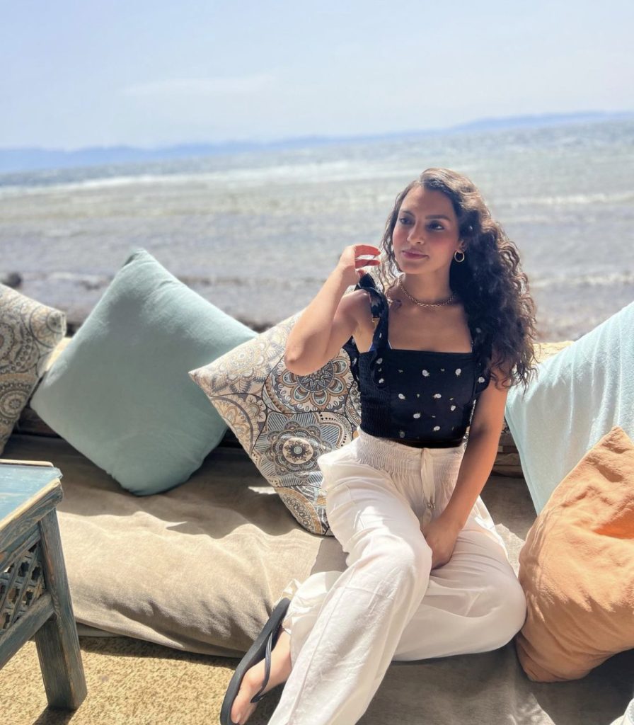 كارمن سليمان تشارك محبيها رحلتها ب "دهب"