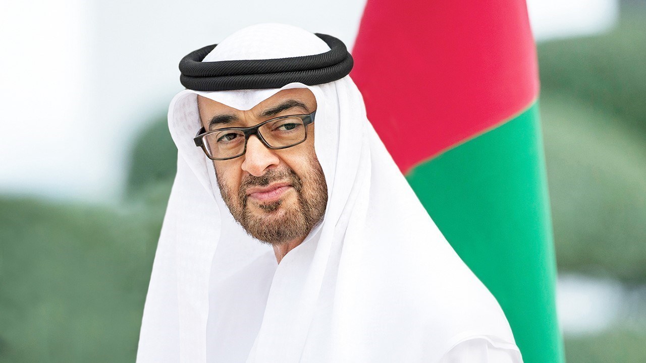 رئيس الدولة ونائبه يعزيان ملك الأردن بوفاة والد الملكة رانيا