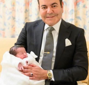 الأمير مولاي رشيد يرزق بمولود والملك يمنحه اسم صاحب السمو الأمير مولاي عبد السلام