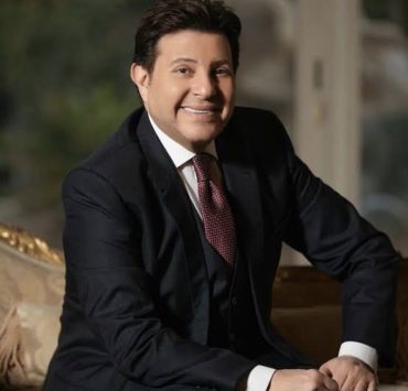 هاني شاكر يستقيل من منصبه كنقيب للموسيقيين