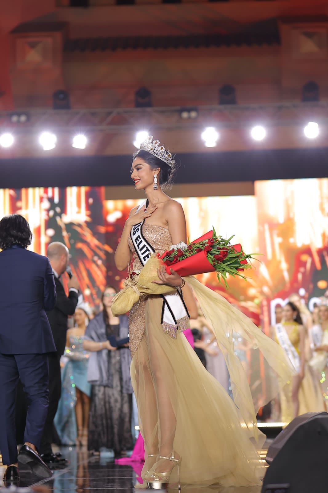 ملكة جمال الهند تتوّج Miss Elite 2022