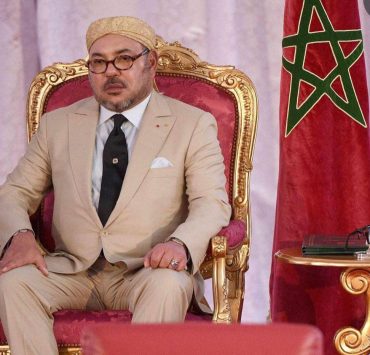 سعد المجرد يعبر عن ولائه لجلالة الملك المغربي بطريقته