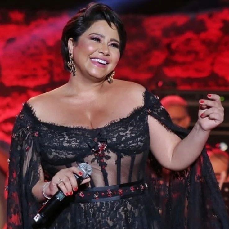 شيرين عبد الوهاب تعود للحياة وتقف على مسرح قرطاج