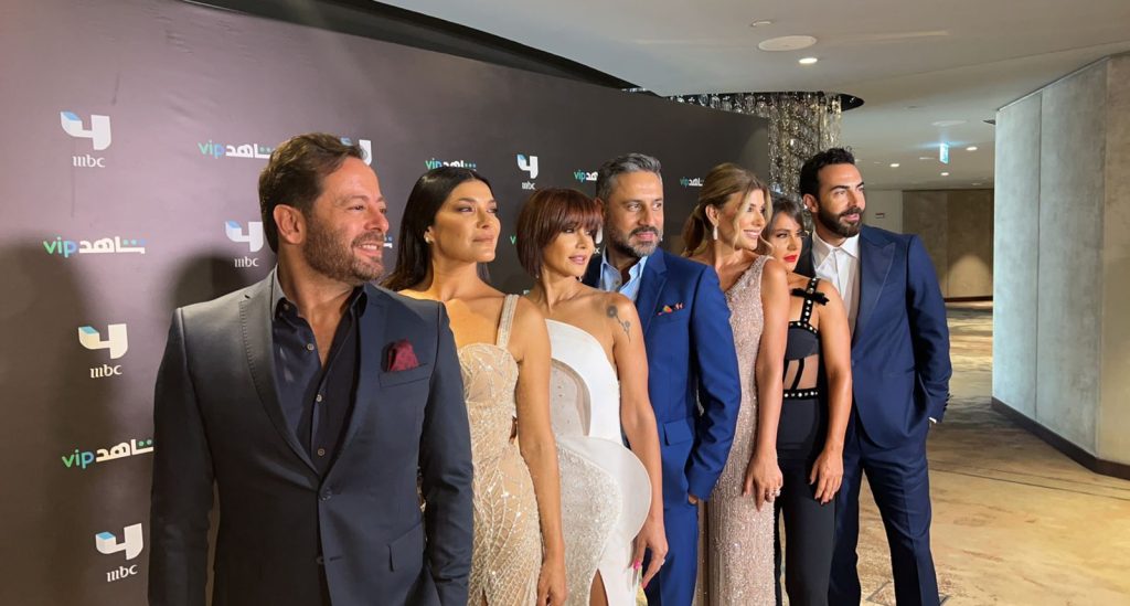 صور التقطتها ارتيسيتا أثناء تواجدها في حفل افتتاح "ستيليتو"