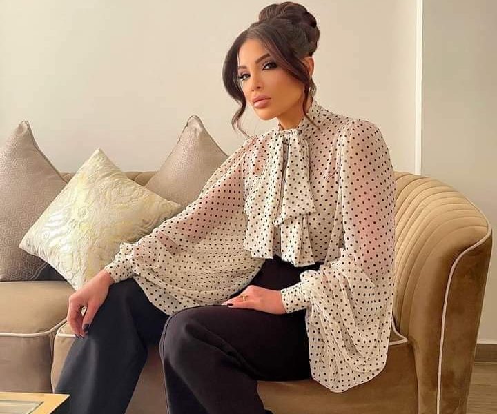 ما المرض الذي أبعد دينا حايك عن جمهورها؟