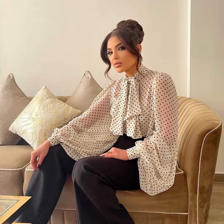 ما المرض الذي أبعد دينا حايك عن جمهورها؟