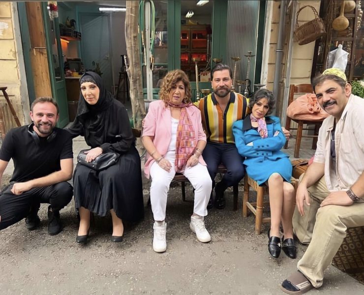 ممثلو "صالون زهرة2" يرحبون بانضمام سامية الجزائري