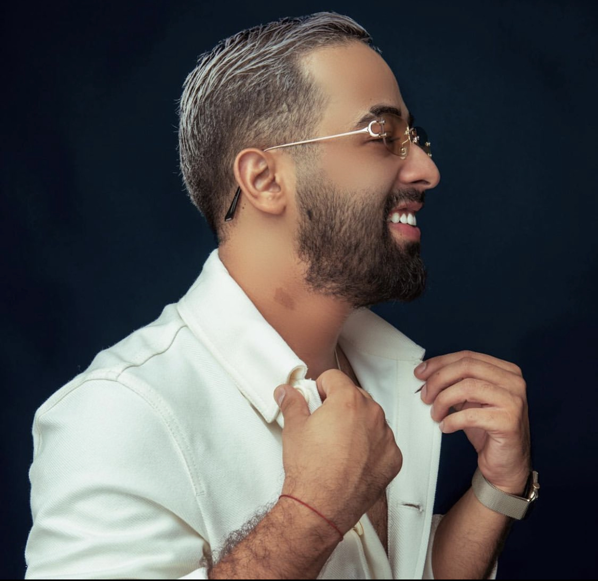 سليم كرافاطا يروي مواجع الغرام في "سمحلي"