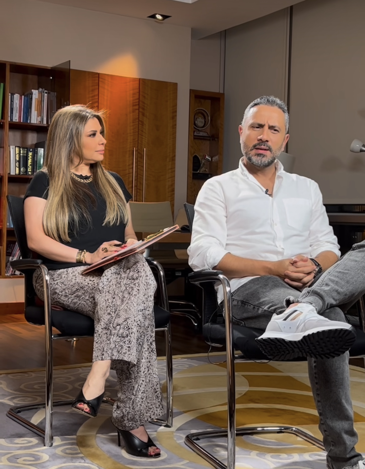 قيس الشيخ نجيب "لا أرفض تكرار تجربة التقديم واعترض على الدوبلاج باللهجة السورية