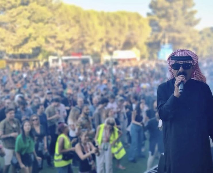 "بالنسياغا" تفاجئ الحضور وتختار المغني الشعبي عمر سليمان