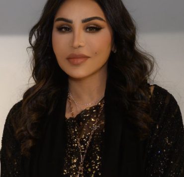 أحلام تدعم فناناً تمنى الغناء معها