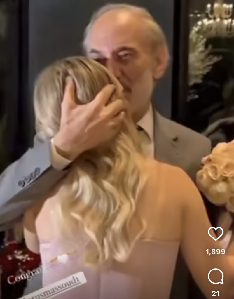 فيديو بكاء غسان مسعود يكتسح السوشيل ميديا والسبب ابنته