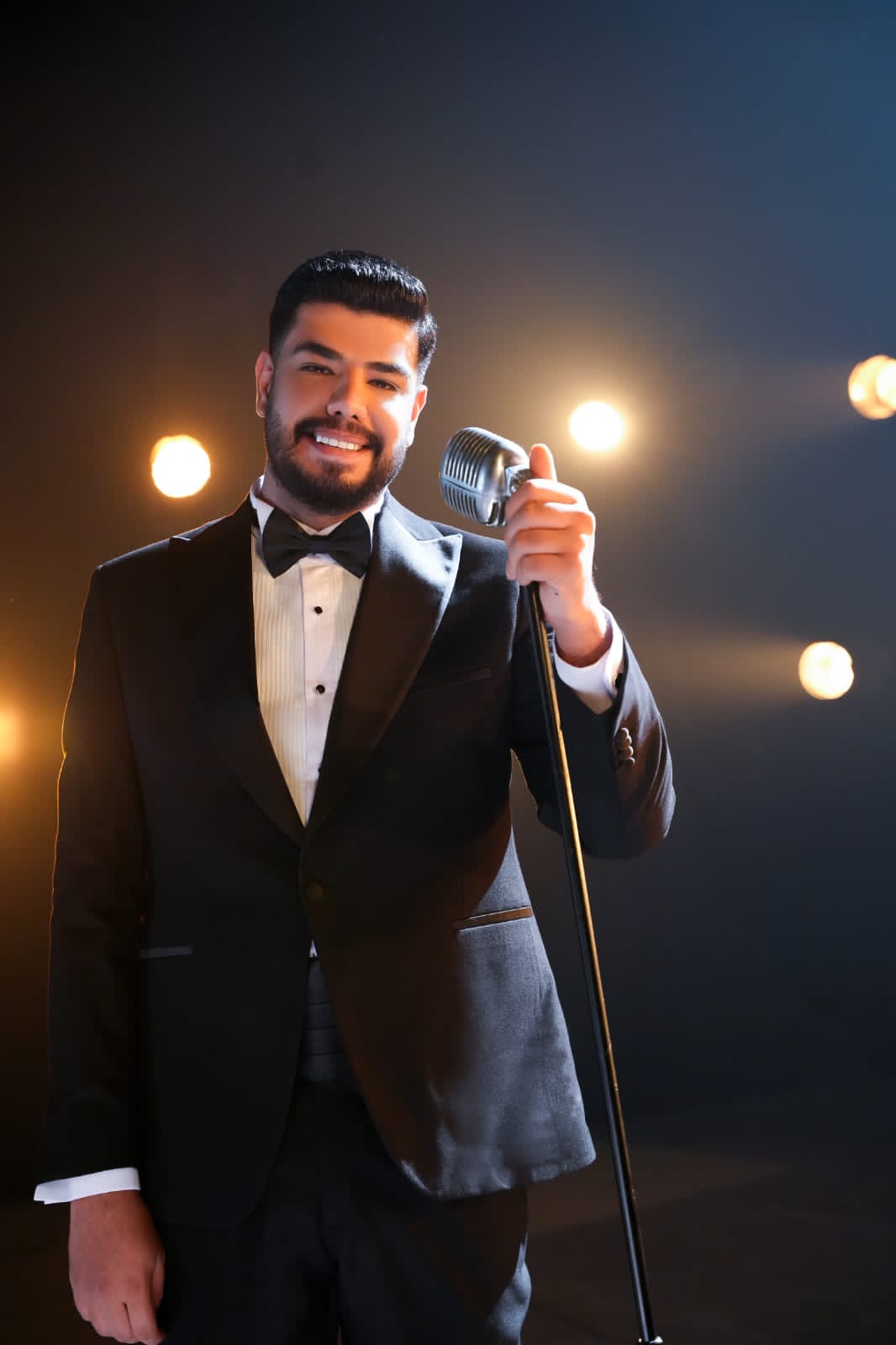 مهند حسين يعود للساحة ويطلق برومو ألبوم “عافاك"