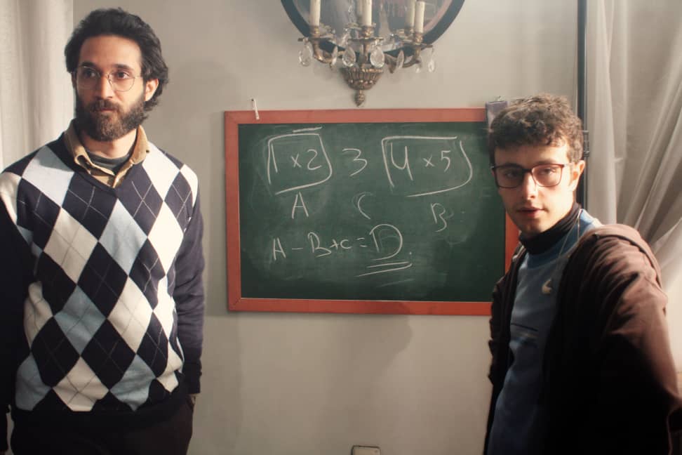"احتمال" سباعية جديدة تغوص في عالم الأرقام يديرها مخرج سوري أمريكي