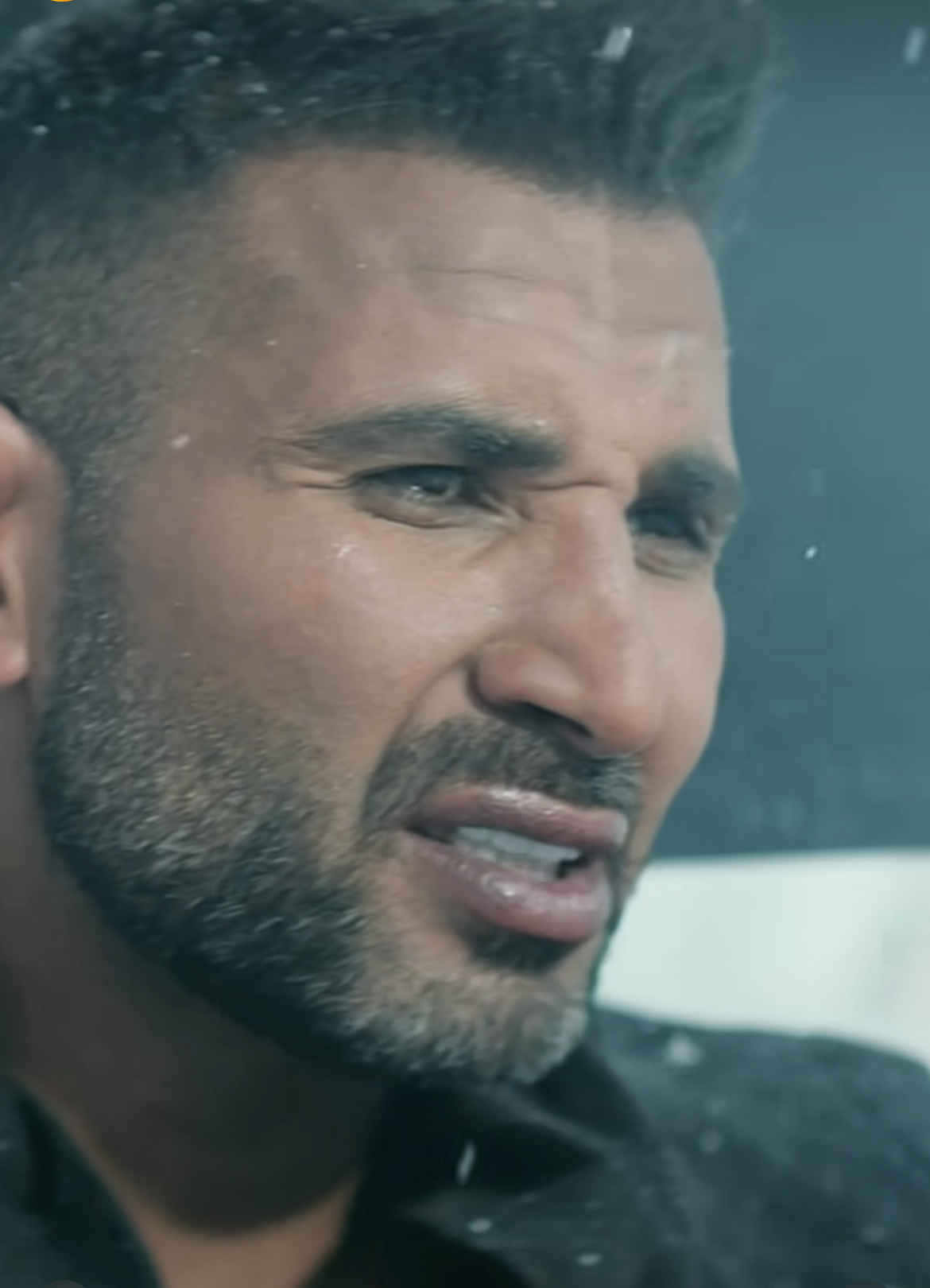 أحمد سعد: في فنان بيفهم بالفيزياء والكيمياء؟