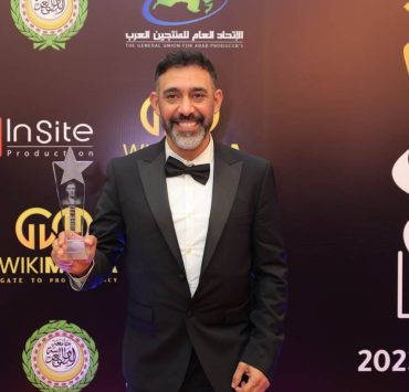 ملتقى التميز والإبداع العربي يكرم عمرو مصطفى كأفضل مطرب لعام 2022