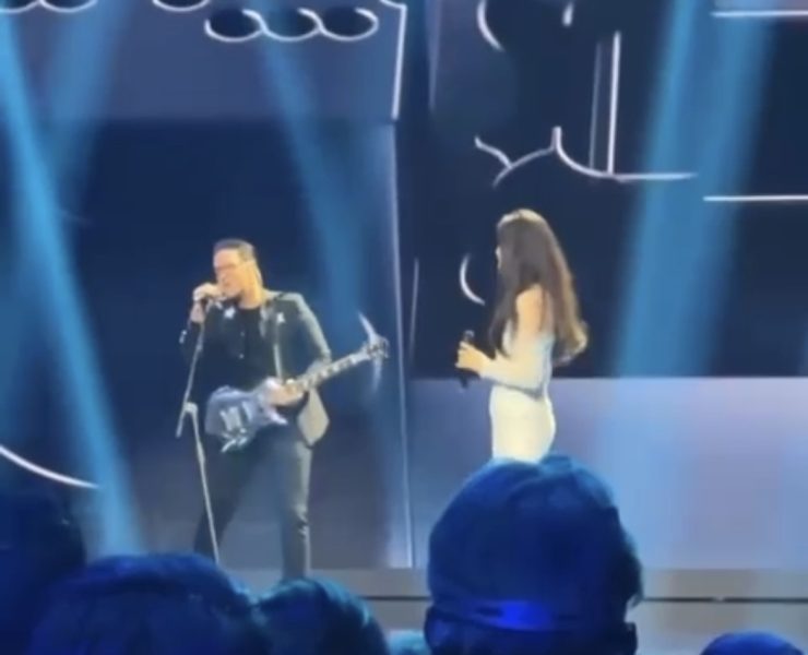 فيفا تكرم لاعبي "FIFA world cup 2022" وريدوان يقدم "The best" على المسرح