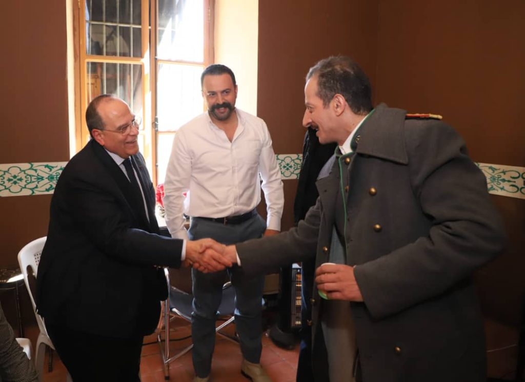 المنتج صادق الصبّاح في كواليس تصوير "الزند"