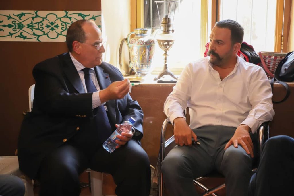 المنتج صادق الصبّاح في كواليس تصوير "الزند"