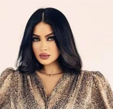 الموت يخطف المغنية أسماء أبو هاشم في عز شبابها