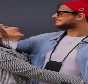 زوجة سعد لمجرد تطمئن محبيه من خلال صورة تجمعهما