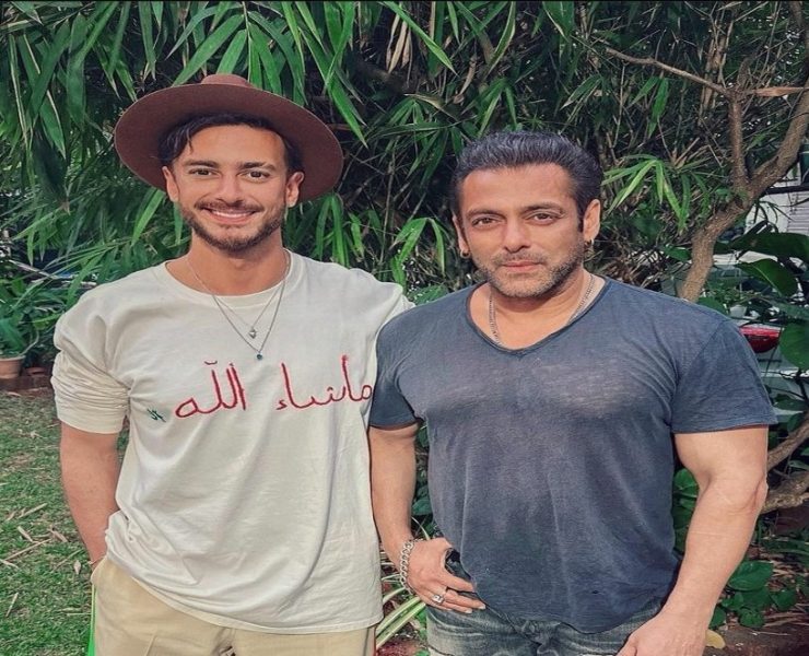 النجم العالمي سلمان خان يطمئن على حالة سعد لمجرد