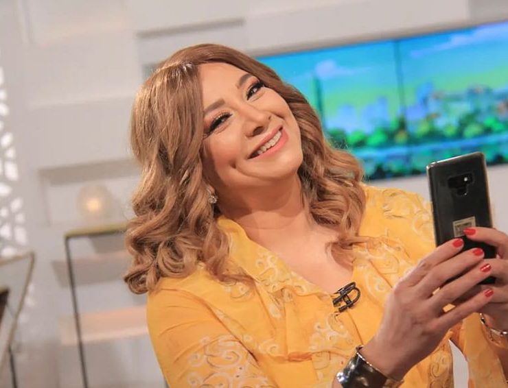 انتصار: "أتمنى عودة مشاهد القبل و"المايوهات" في الأعمال الفنية"