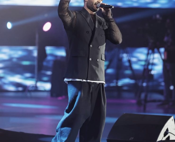 الرد الأول لنقابة الموسيقيين بعد الجدل الذي أثاره أحمد سعد بملابسه