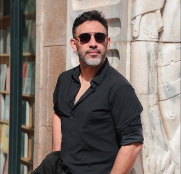 عمرو مصطفى "ده صوت الذكاء الاصطناعي وليس أم كلثوم"