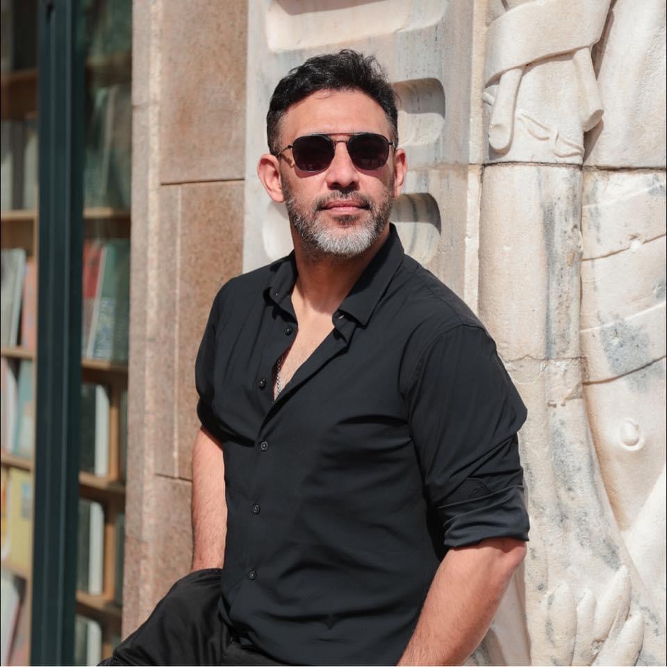 عمرو مصطفى "ده صوت الذكاء الاصطناعي وليس أم كلثوم"