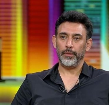 بعد تقاسمهما النجاح.. عمرو مصطفى يعلن القطيعة مع عمرو دياب