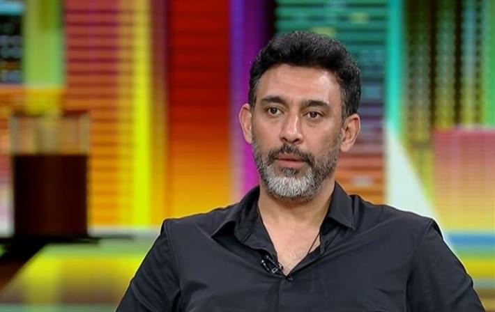 بعد تقاسمهما النجاح.. عمرو مصطفى يعلن القطيعة مع عمرو دياب