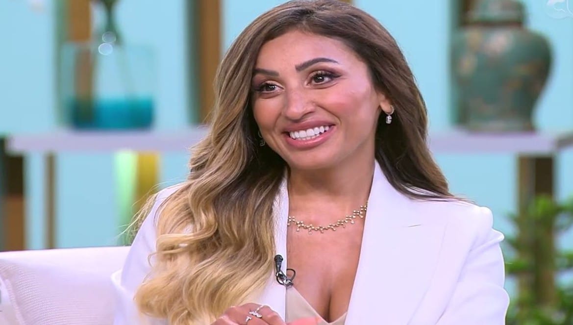 بعد انفصالها عن عمرو دياب.. دينا الشربيني تعيش قصة حب جديدة