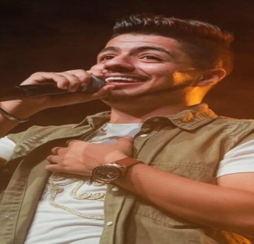 إيهاب أمير خريج "ستار أكاديمي" يرزق بمولودته الأولى