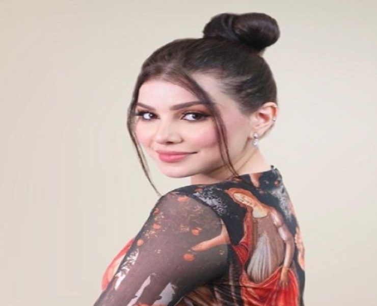 حنان لخضر ضمن المترشحات لأجمل وجه في العالم