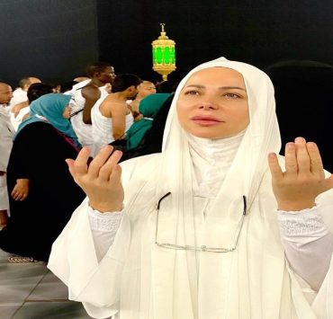 سوزان نجم الدين تخطف الأنظار بالحجاب