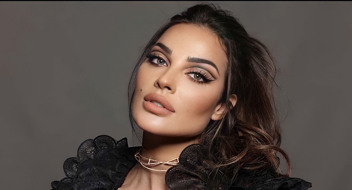 نادين نجيم تروج لعلامتها التجارية الجديدة